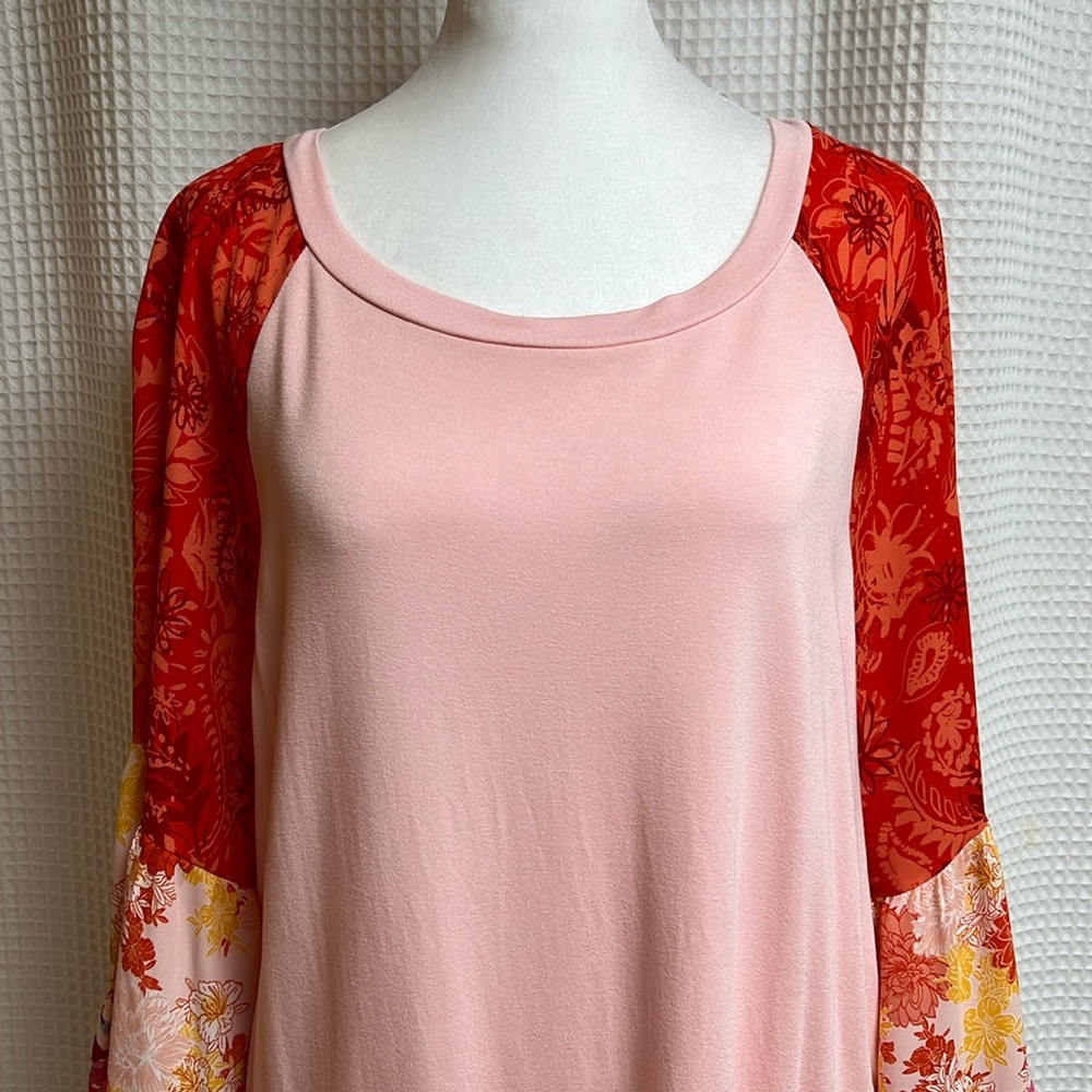 🌸The Pioneer Woman🌸 Mixed print Raglan sleeve Patterned top with peplum- XXL